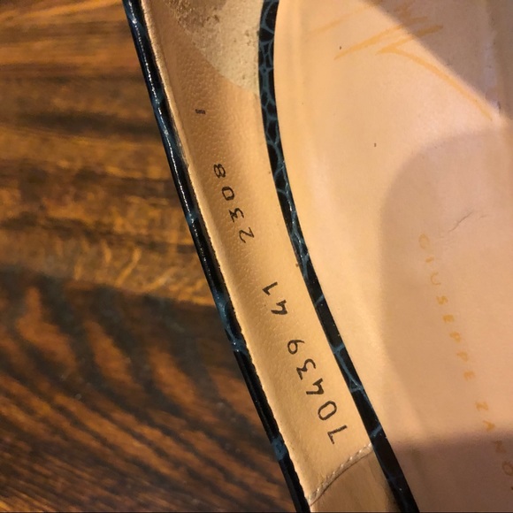 Giuseppe Zanotti | croc and jeweled heels - Picture 7 of 8